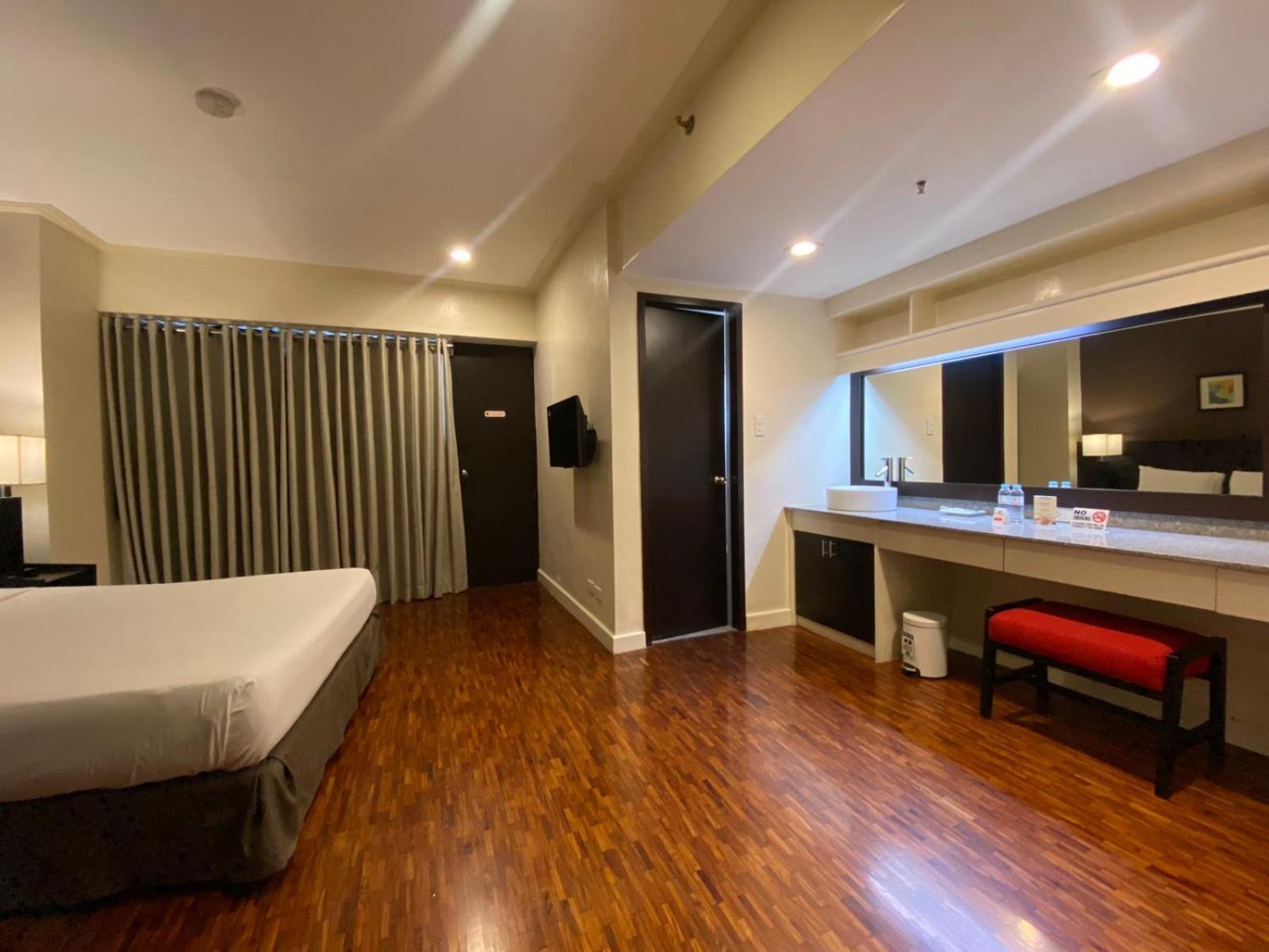 Copacabana Apartment Hotel Pasay Dış mekan fotoğraf