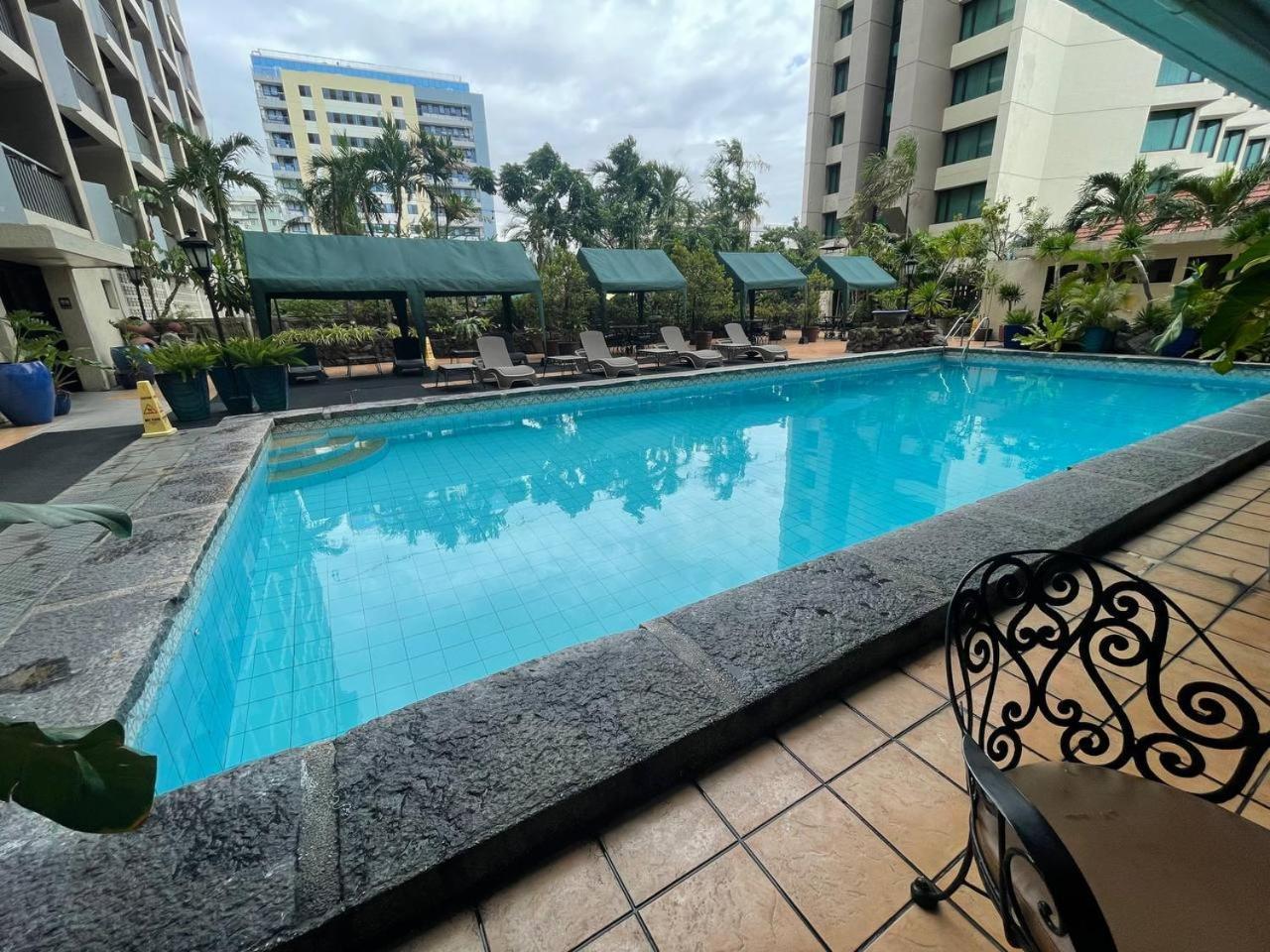 Copacabana Apartment Hotel Pasay Dış mekan fotoğraf
